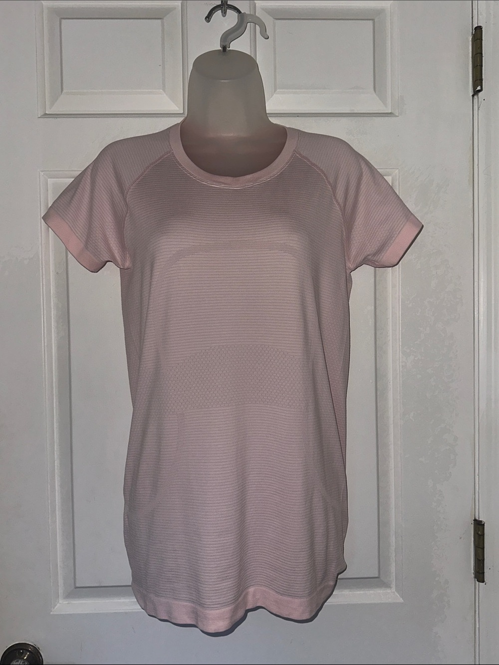 NWOT Lululemon Swiftly Tech Short-Sleeve Top